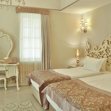 Hotel Elegance East