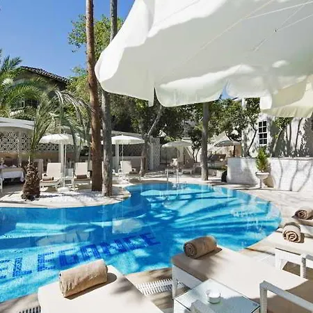 Elegance East Otel