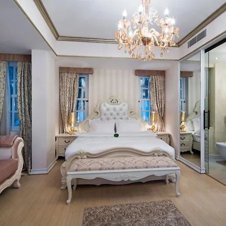 Elegance East