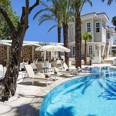 Otel Elegance East